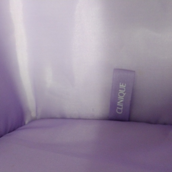 Clinique White Travel Makeup Sparkle Glitter Bag - Picture 10 of 13